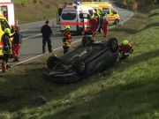 Verkehrsunfall mit eingeklemmter Person